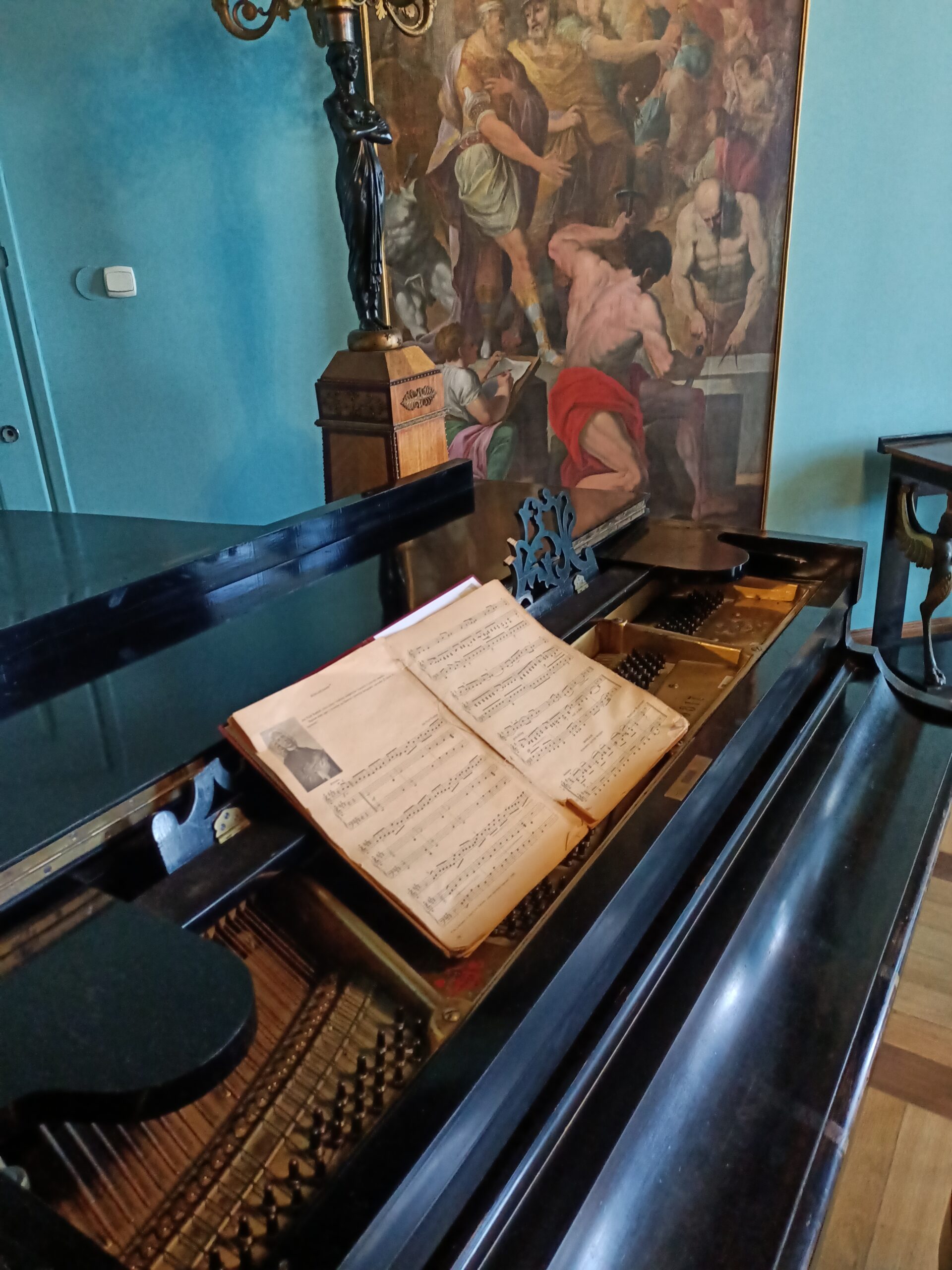 Zamek Książ w Wałbrzychu: Perła Dolnego Śląska (Historia, Ciekawostki, Cennik, Mapa)