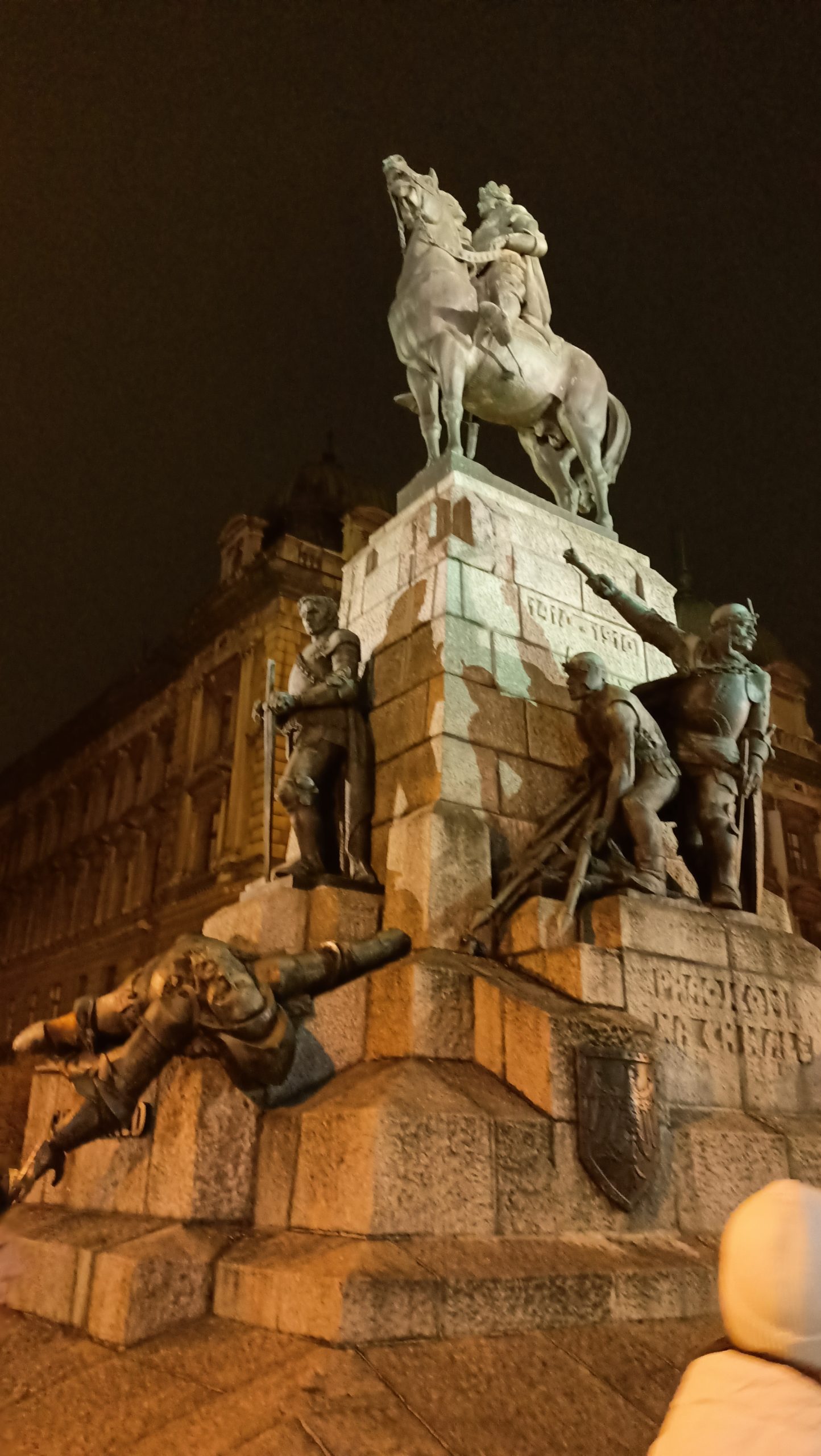 Idealny weekend w Krakowie: Od Zamku Królewskiego na Wawelu po błękitny Zakrzówek