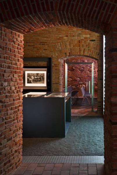 Warszawa dla estetów: Kulturalny przewodnik po najbardziej stylowych miejscach